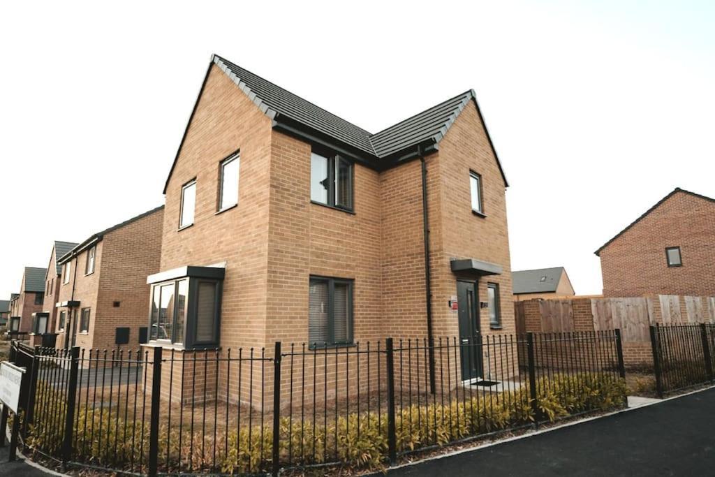Willow Heights Modern 5-7 Persons/3 Bed Detached Rotherham Exterior foto